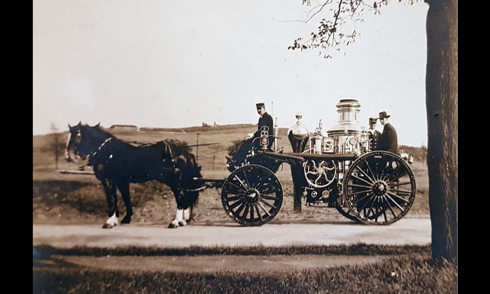 Amoskeag Steamer ~ Columbia