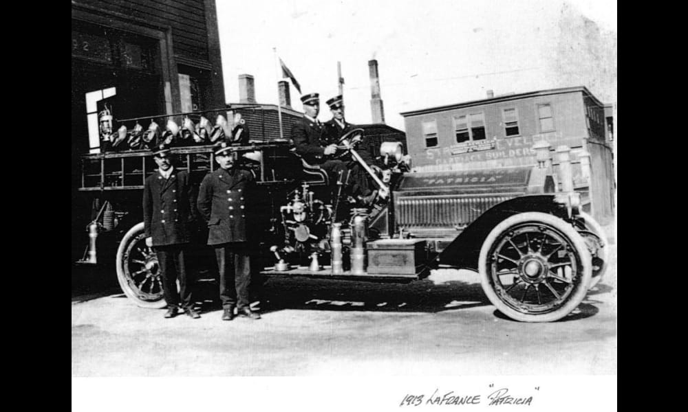 American LaFrance Pumper ~Patricia