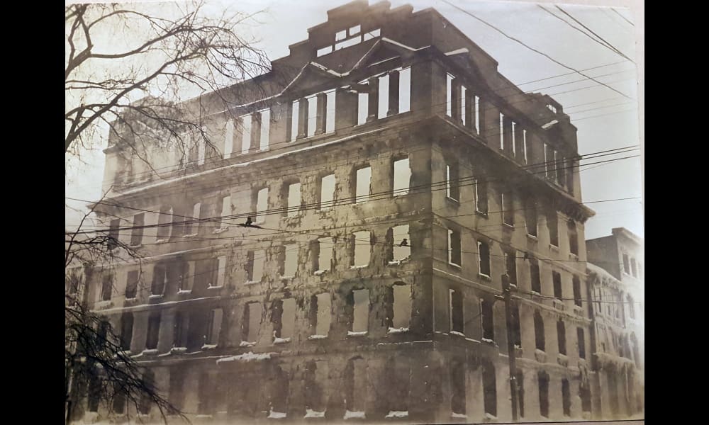 Cragg Fire on Barrington St.