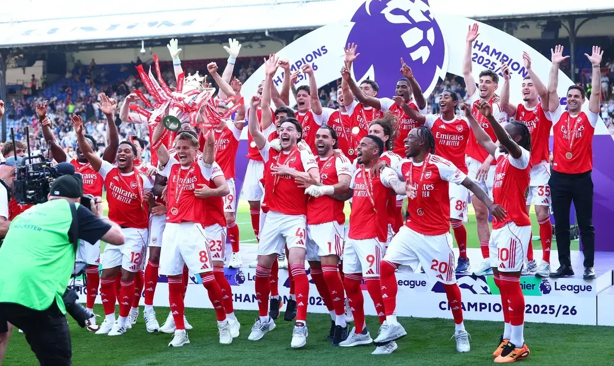 The Trophy is Lifted: Arsenal Crown a Historic Season at Selhurst Park