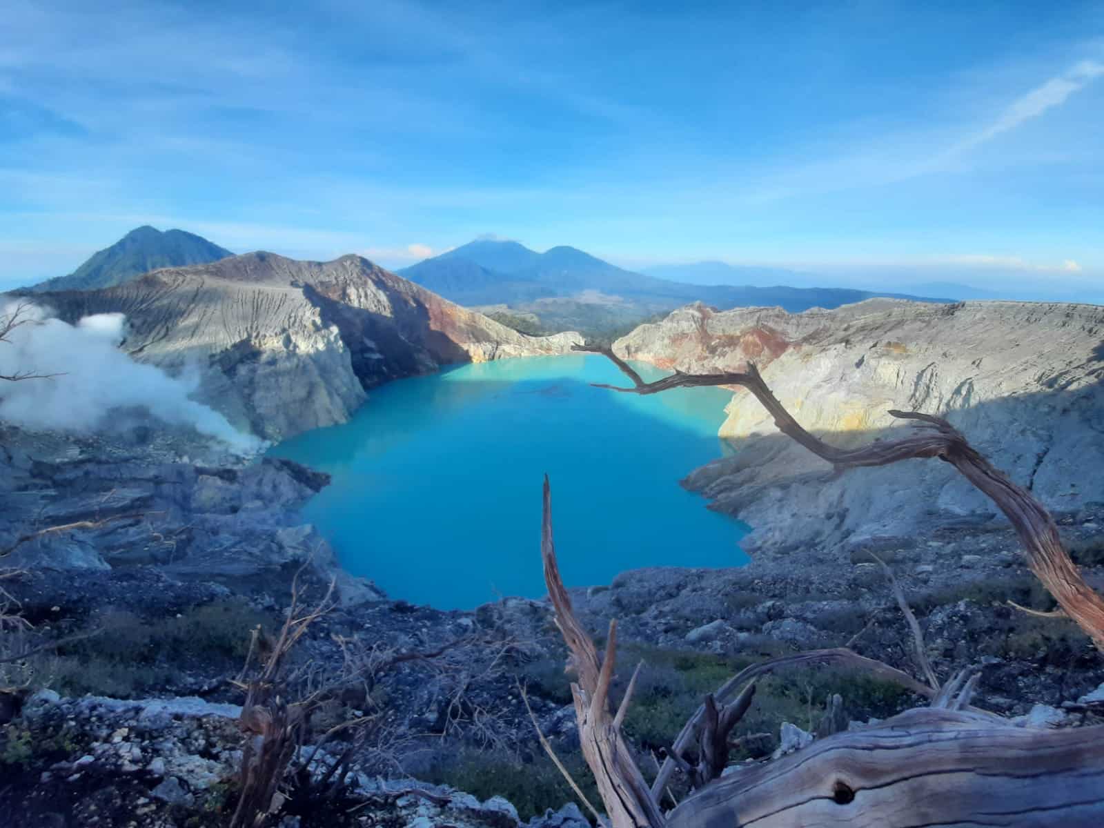 Kawah Ijen Bali Sunrise Trekking Tours kawah-ijen-bali-sunrise-trekking-tours