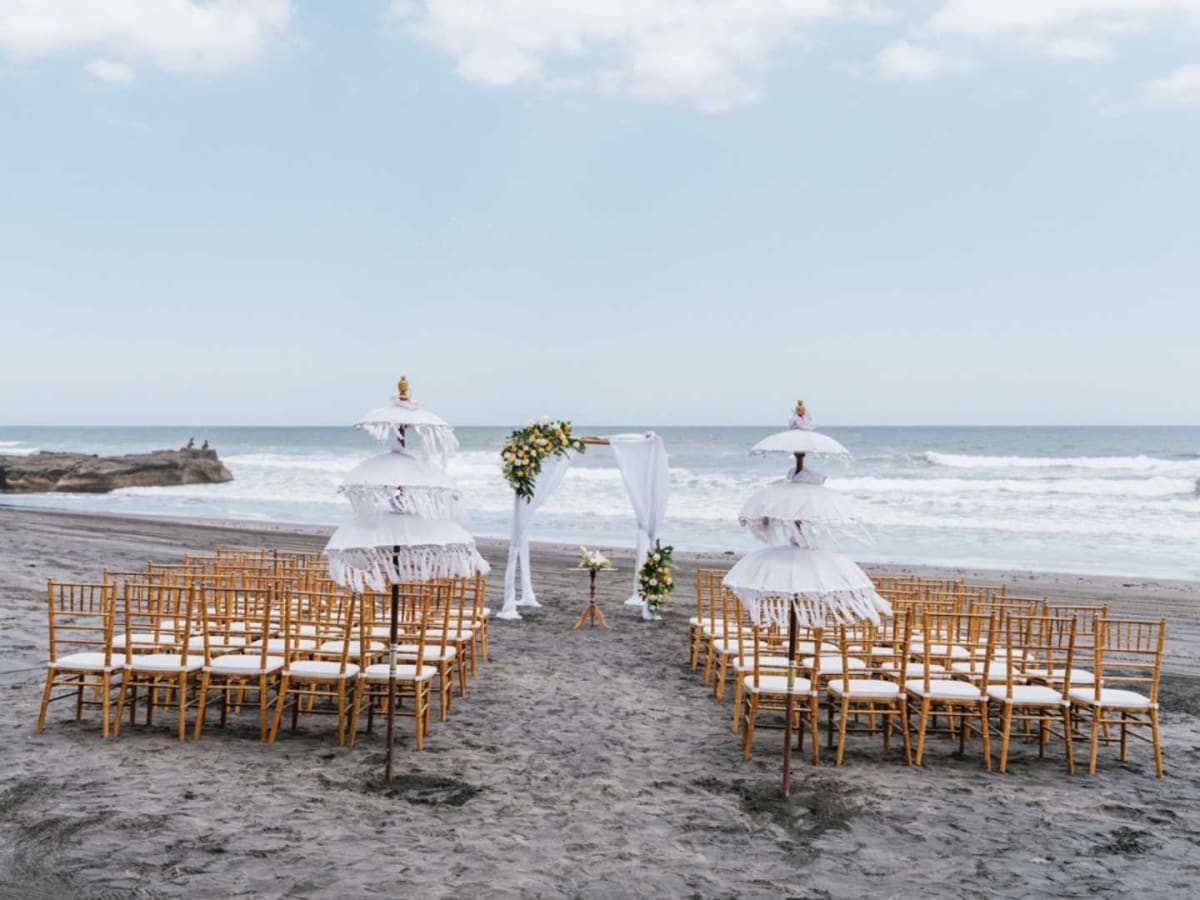 Black Beach Villa, Tabanan — Bali wedding venue photograph 5