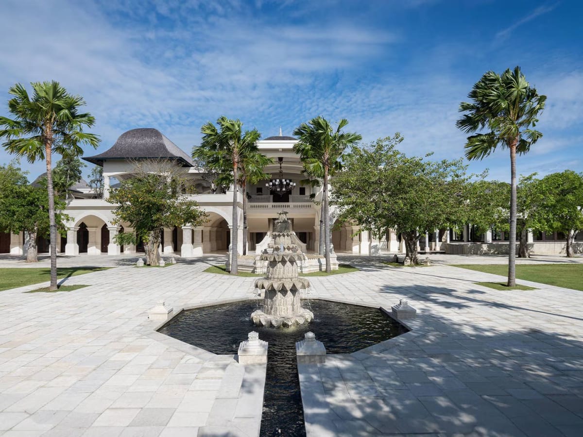 Jumeirah Bali, Uluwatu — Bali wedding venue photograph 3
