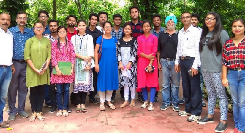 Tourism group with EHBA team