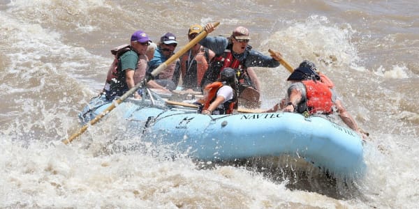 Fisher Towers Half-Day Rafting Day Trip From Moab