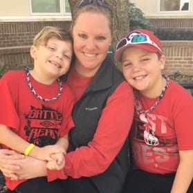Craniopharyngioma patients Aaron and Andrew with mom, Katie