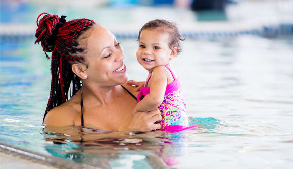 photo for Stay cool at the pool article