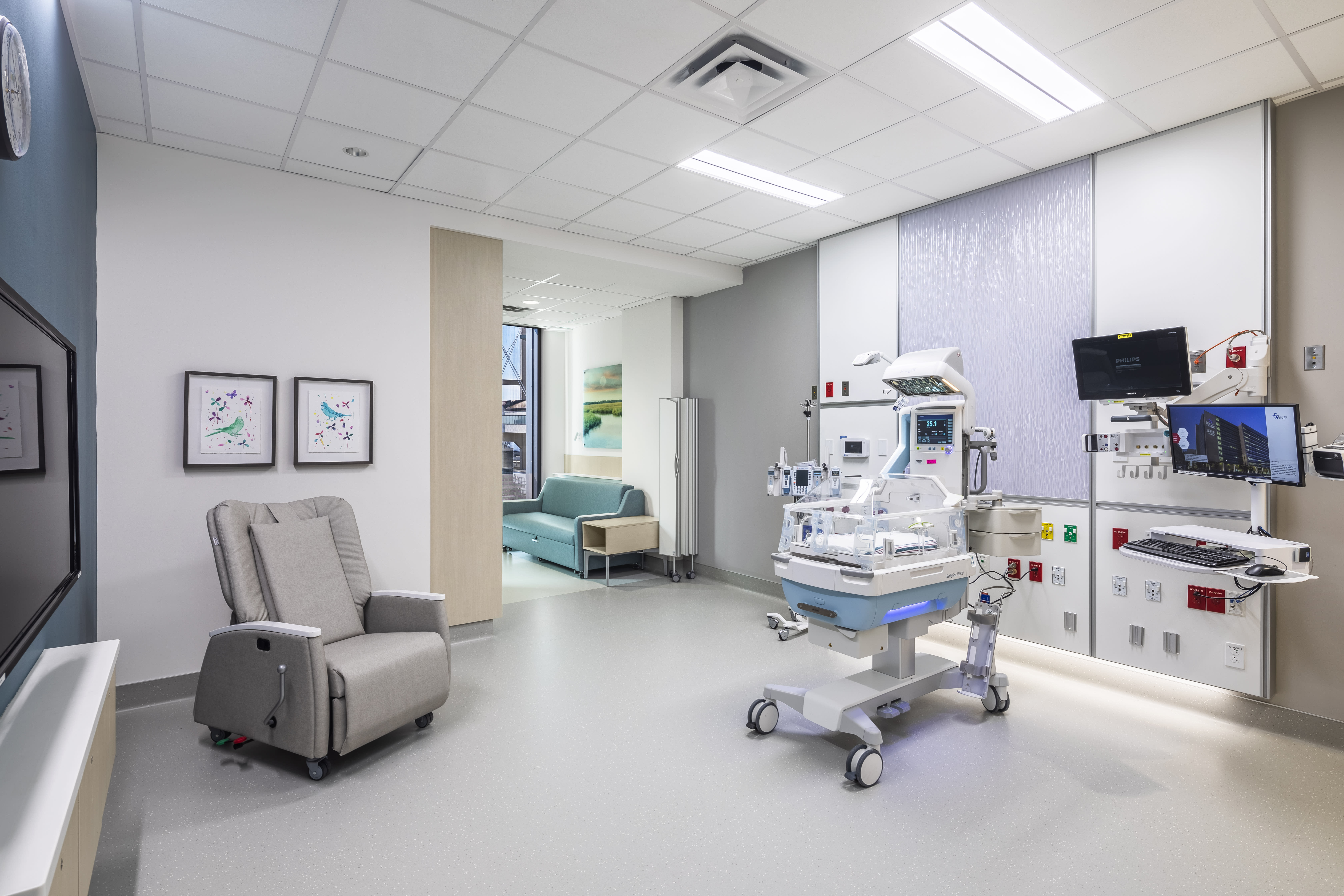 Wolfson Critical Care Tower room