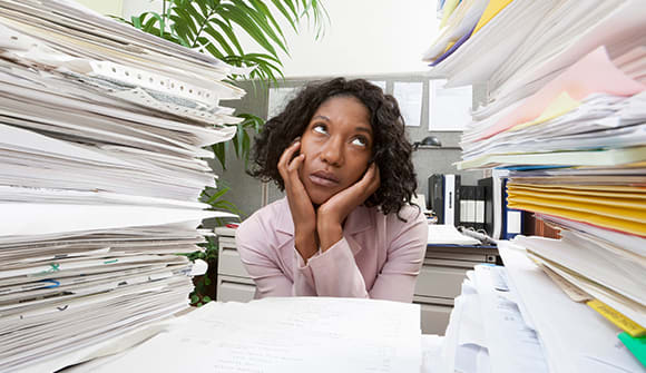 photo for 5 ways to manage your after-vacation workload article