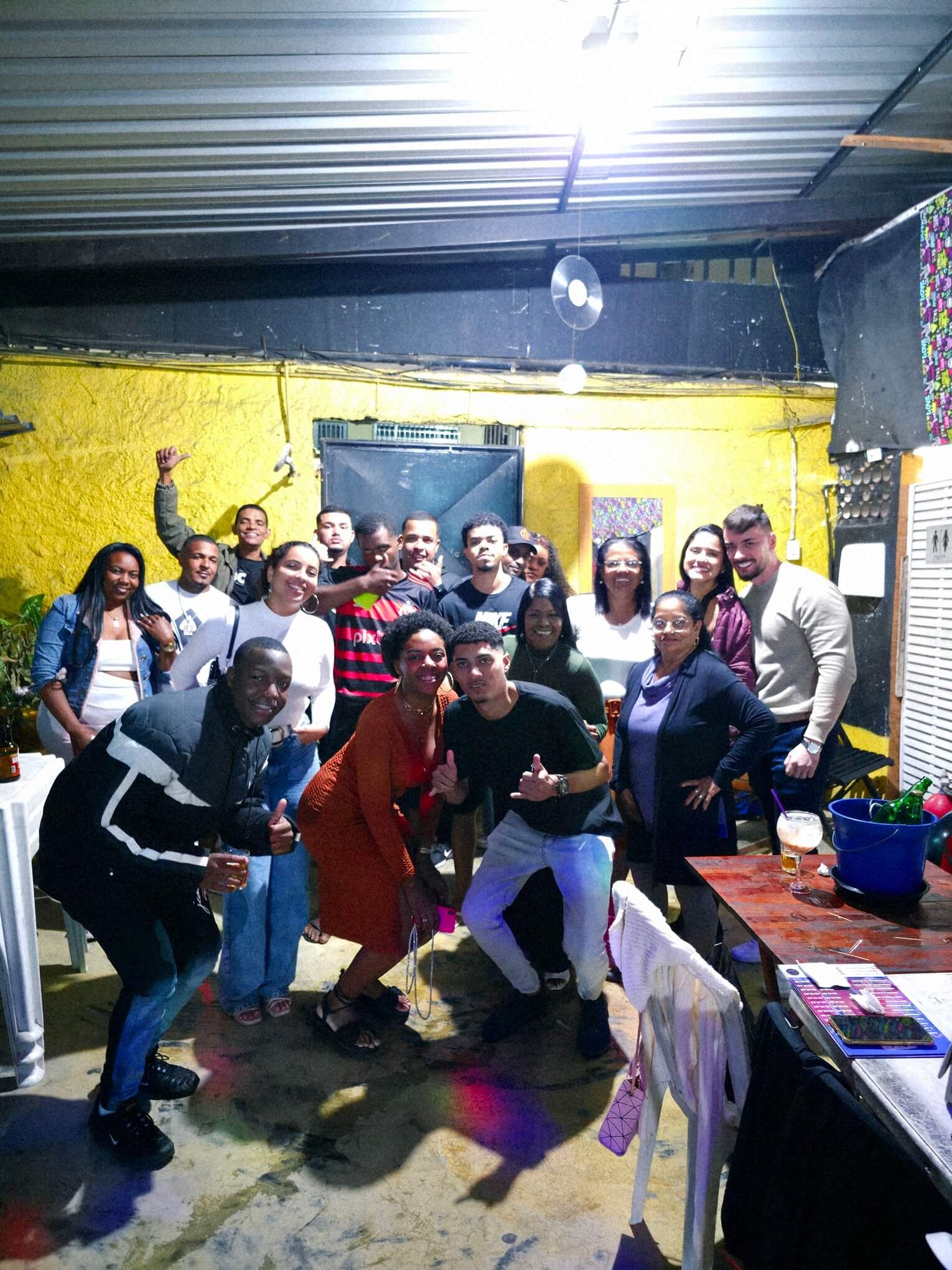 comemorando aniversario baraoke