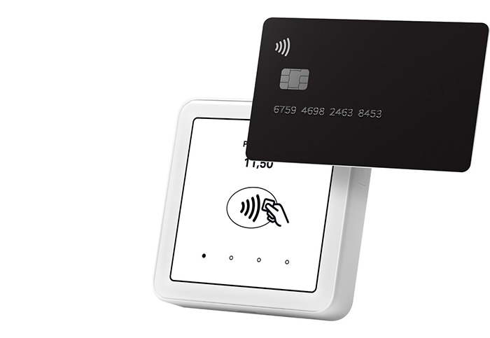 SumUp Solo Credit Card Payment Card Reader with Charging  Station. Full Touch-Screen Interface with Free SIM Card and Mobile Data (SumUp  Solo) : Office Products