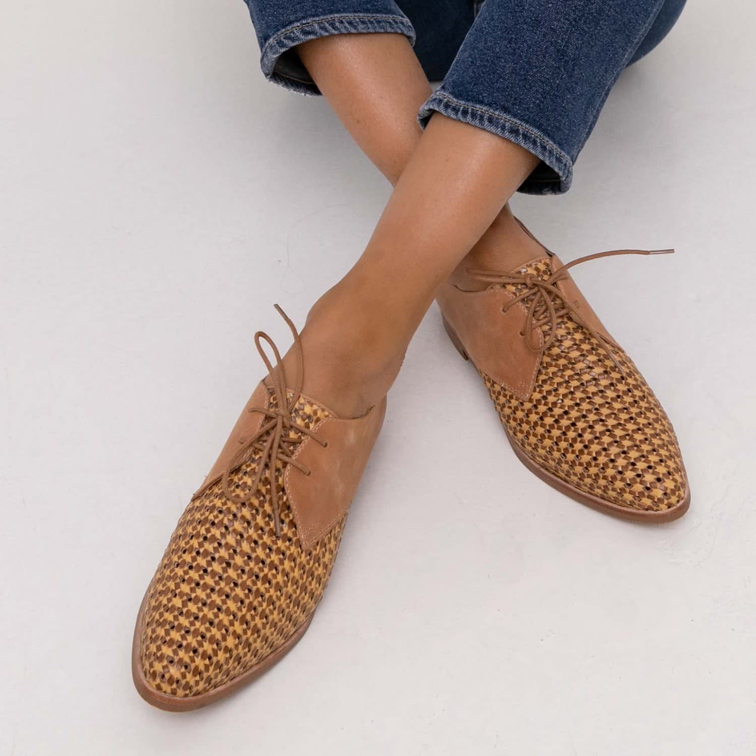 Cockatoo Tan Leather Flat Lace Ups Bared Footwear