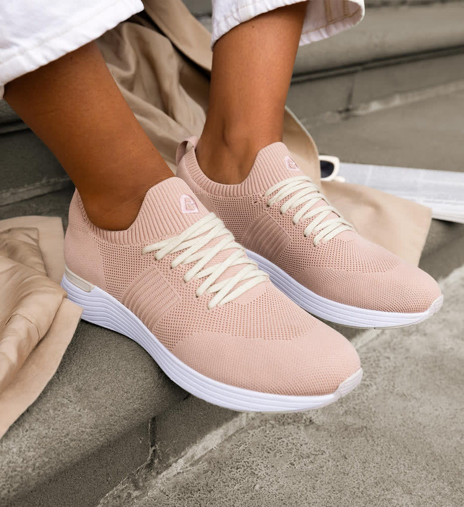 Jinzo Dusty Pink Knit Sneakers Bared Footwear