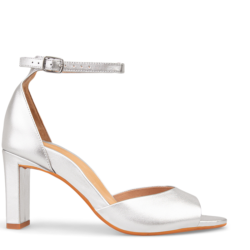 Falconet Silver