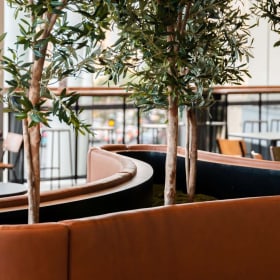 Royal Hobart Hospital - Pounds and Ounces Café