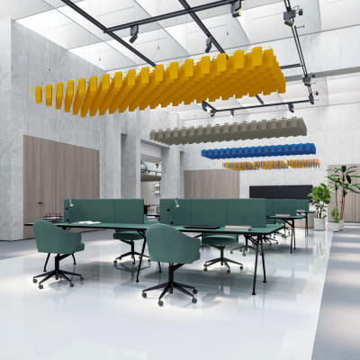 Mesh Baffles Short Offset Sunshine Chambray