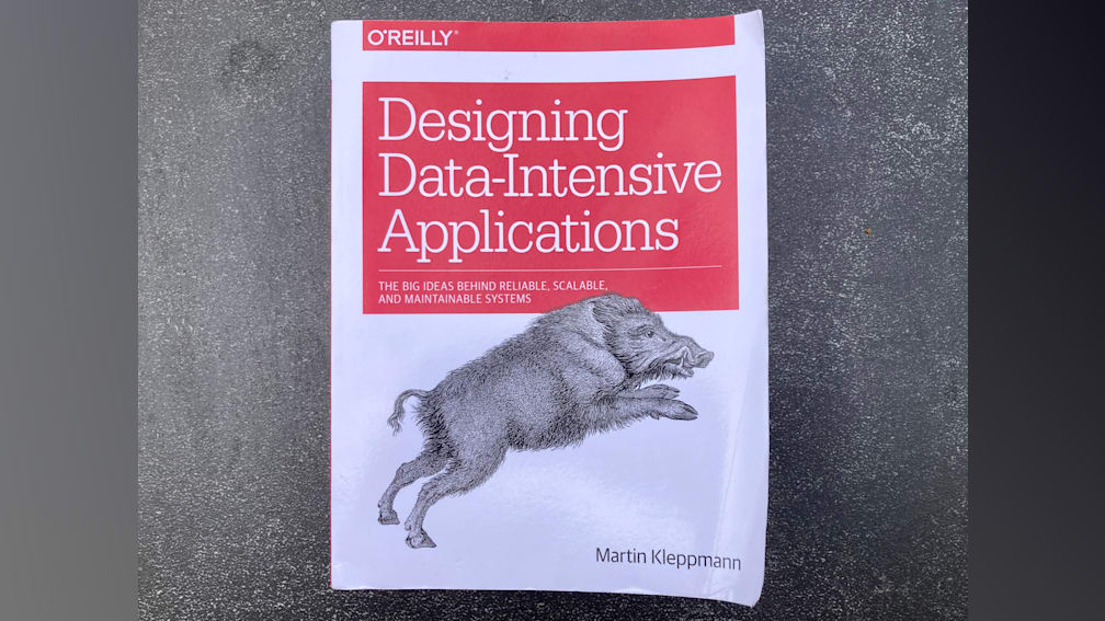 Designing Data-Intensive Applications by Martin Kleppmann