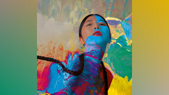 Aura by Hatis Noit