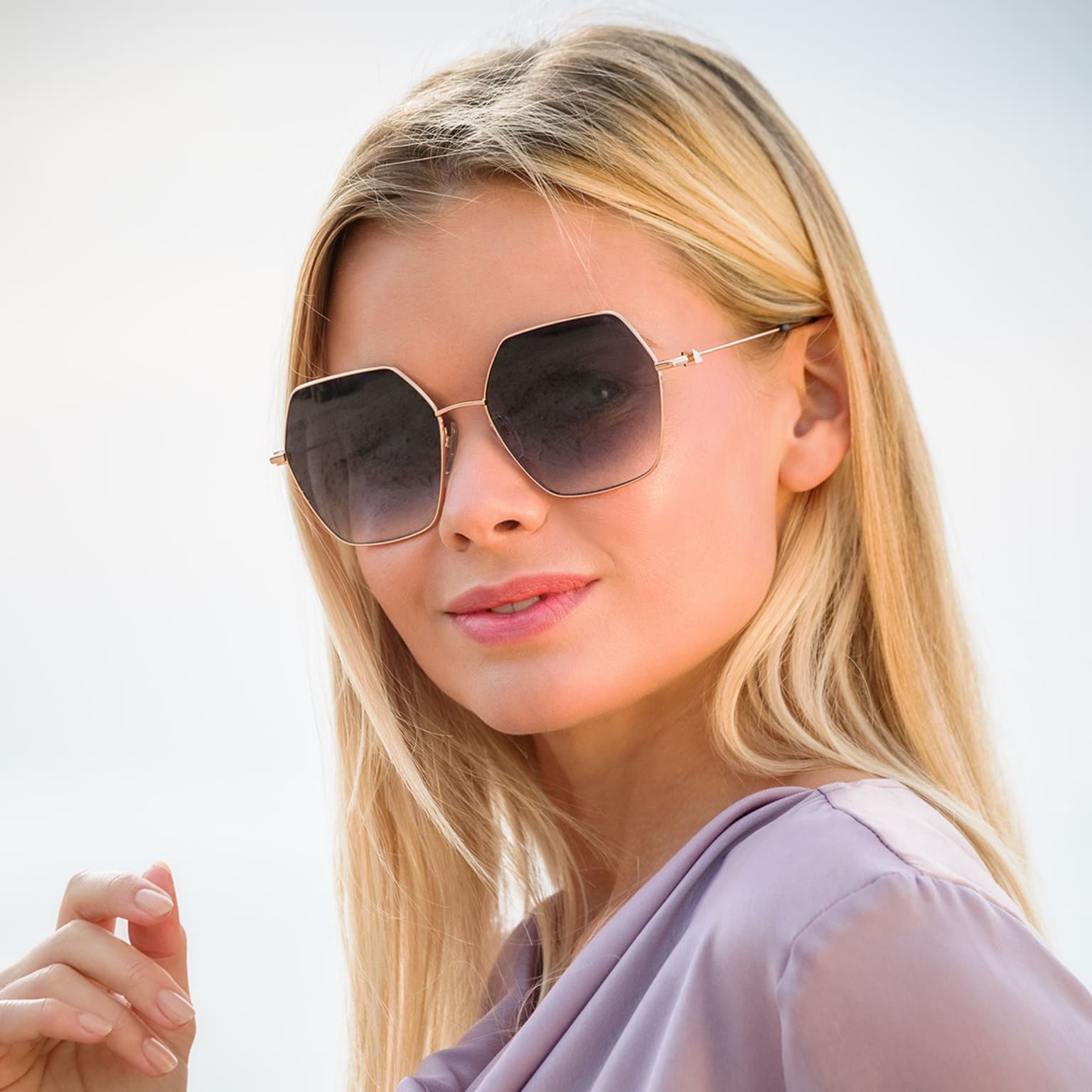 Ana Hickmann Eyewear