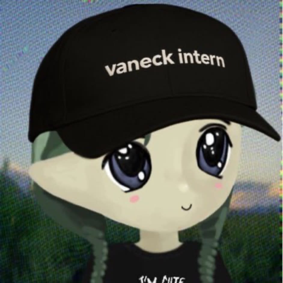 lezbrahh (lezbrahh.base.eth) Farcaster social identity (Fname handle) PFP