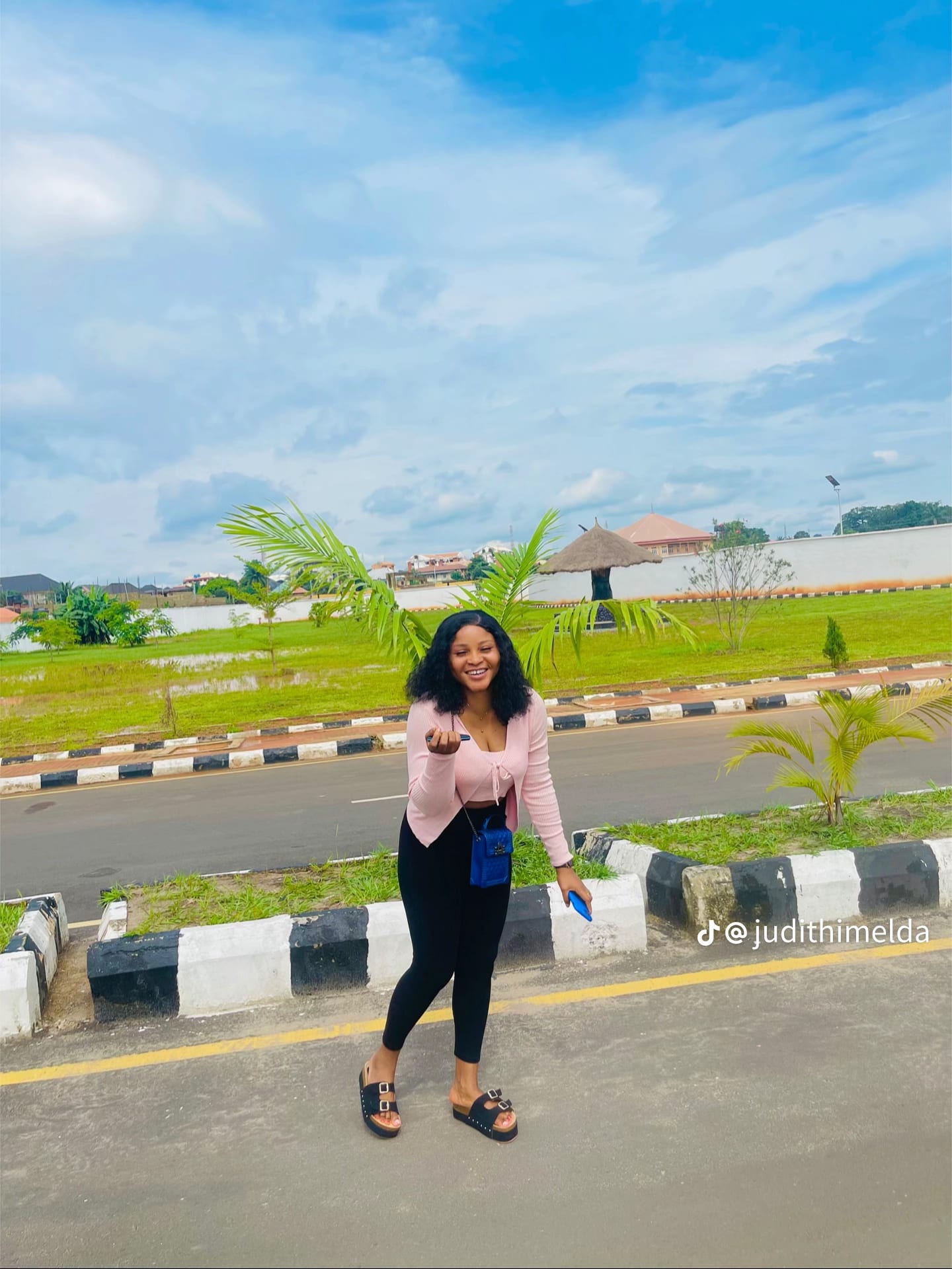 cryptomanaic.lens Lens social identity (.lens handle) PFP