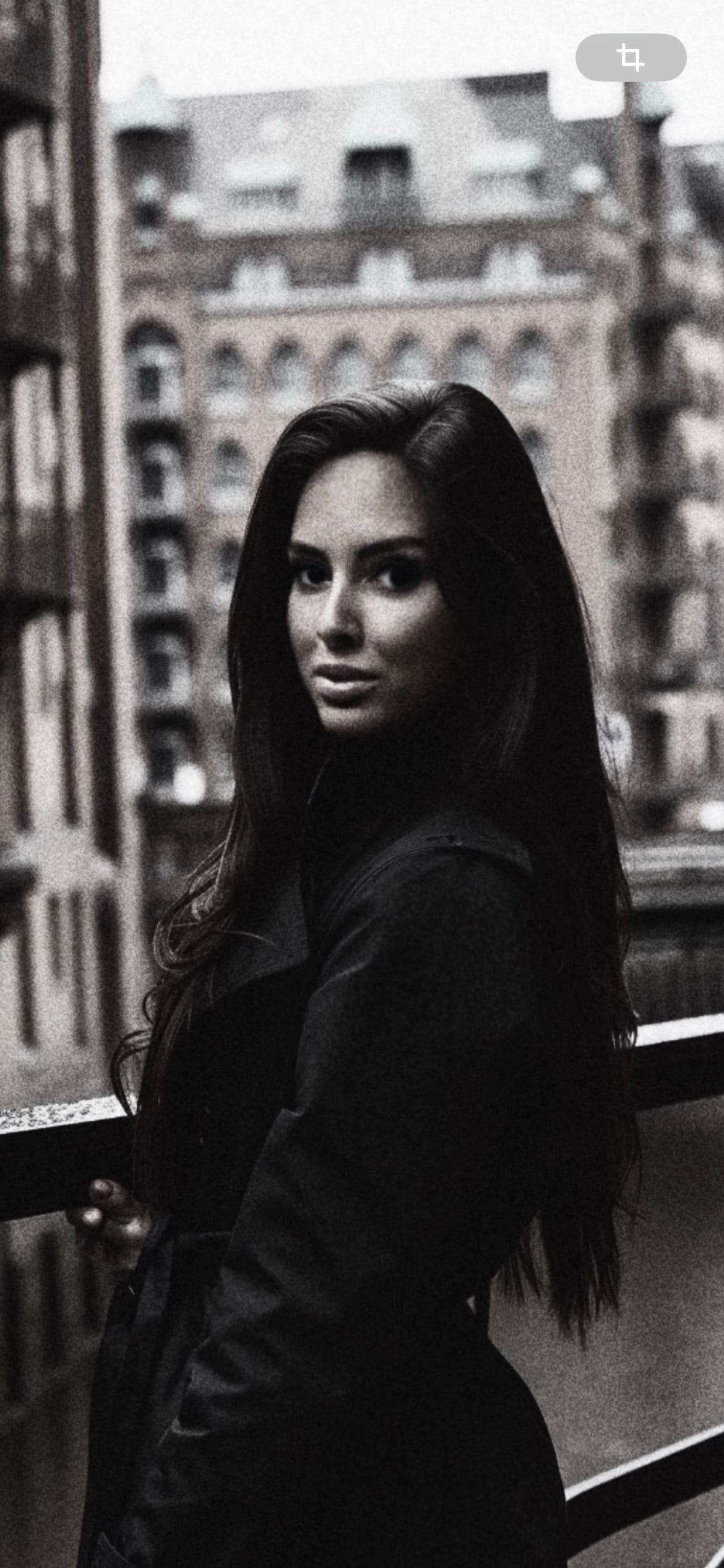 Rosy (laune) Farcaster social identity (Fname handle) PFP