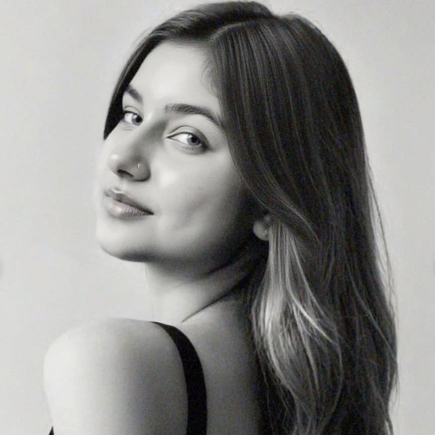 Sheelamehta.Base (sheelamehta.base.eth) Farcaster social identity (Fname handle) PFP