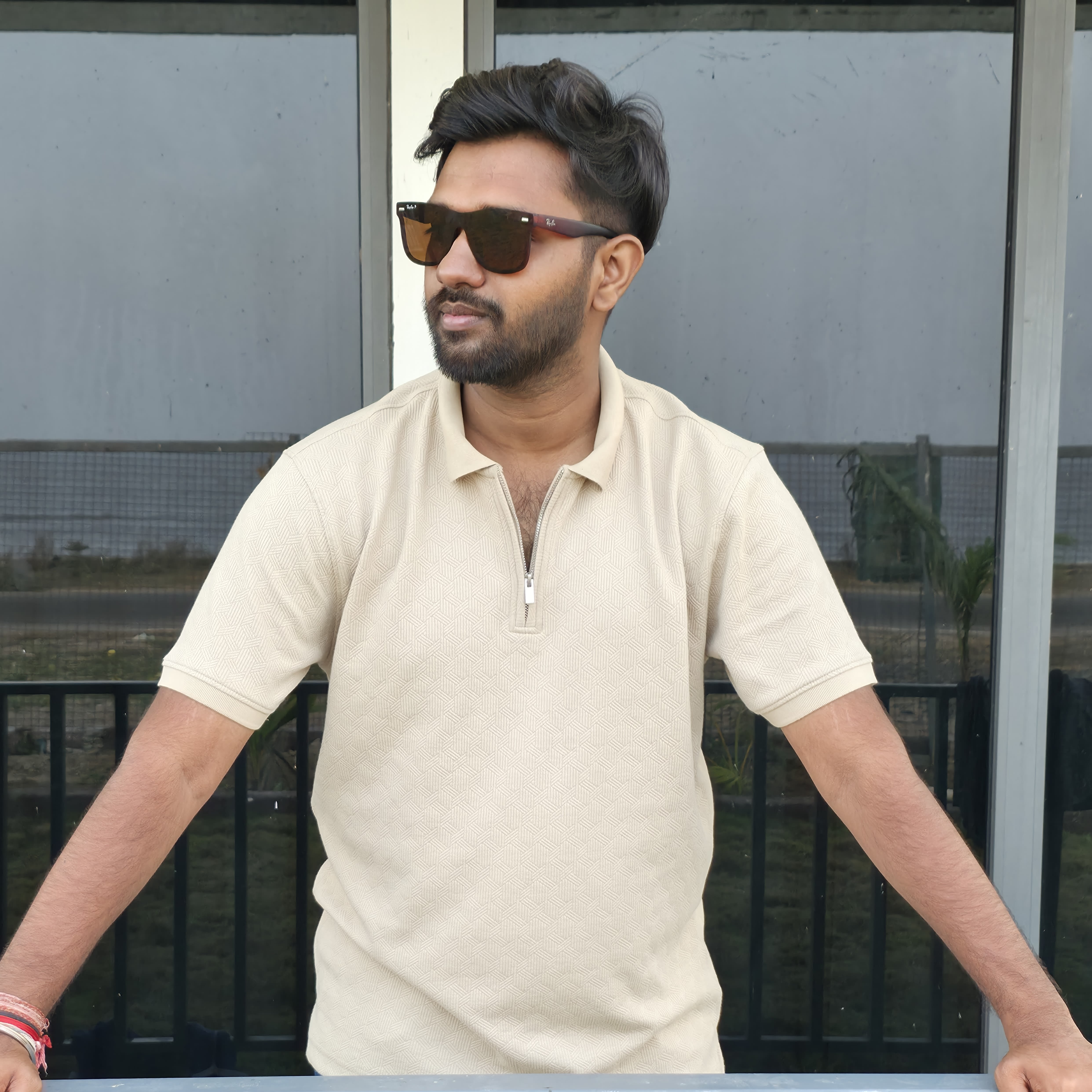 Bhaveshp's Farcaster avatar
