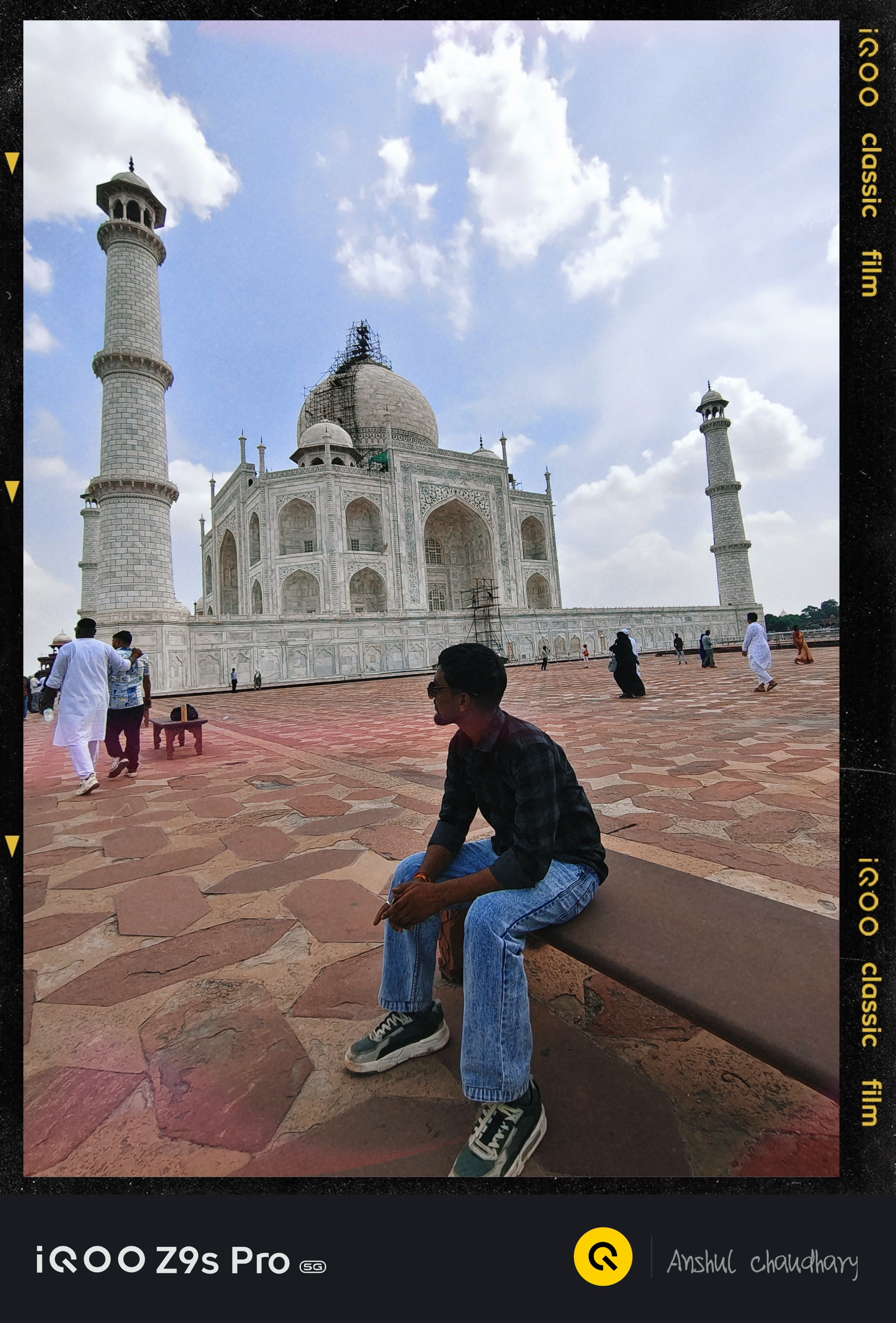 Anshul Chaudhary's Farcaster avatar