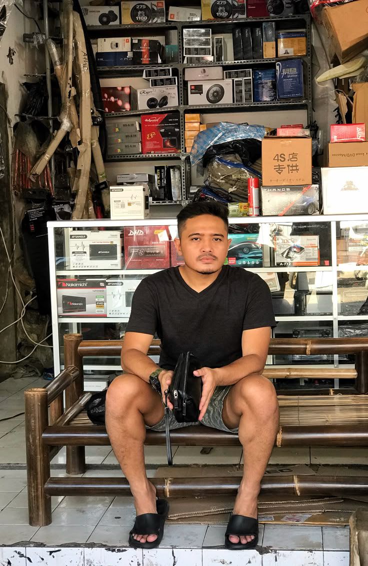 Khoerdudkn (khoerfudin) Farcaster social identity (Fname handle) PFP