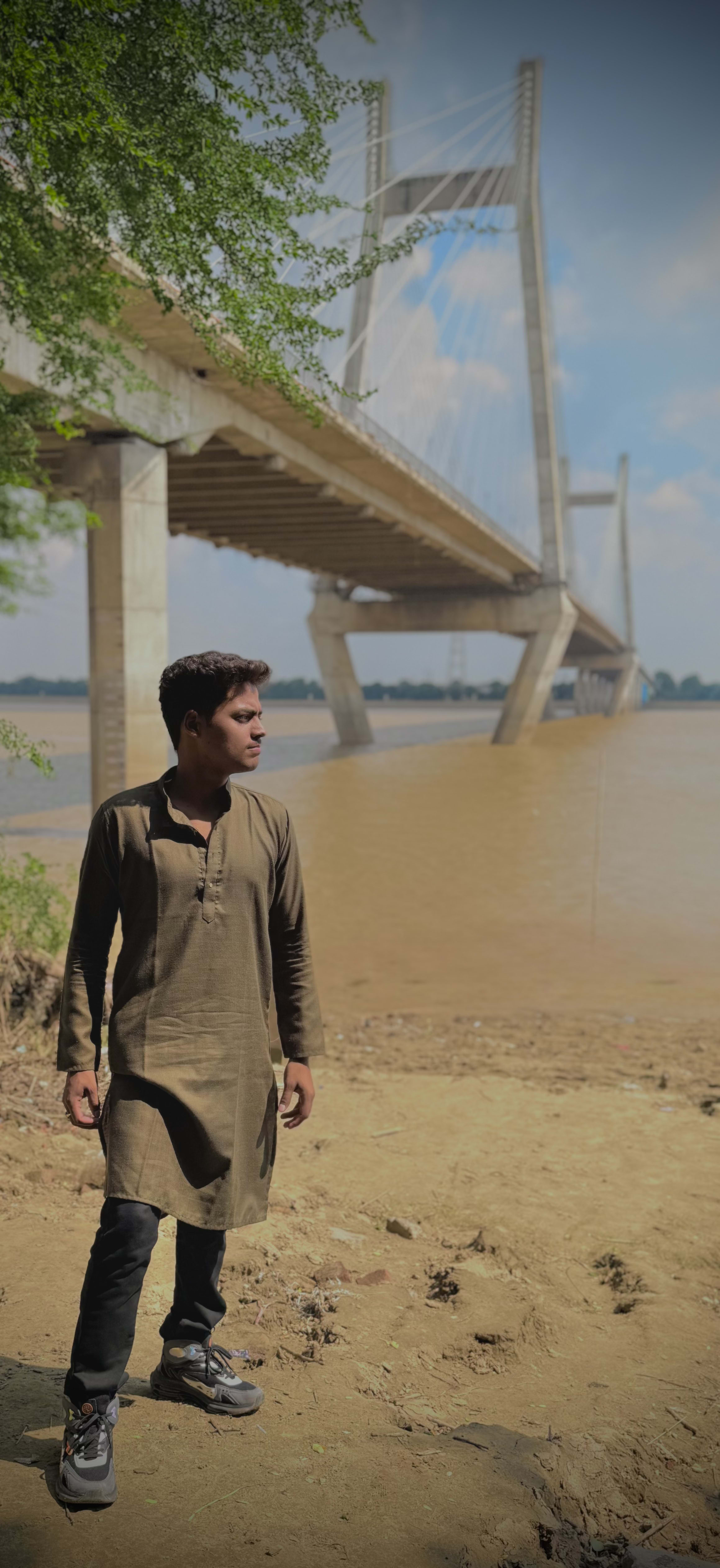 Utkarsh's Farcaster avatar