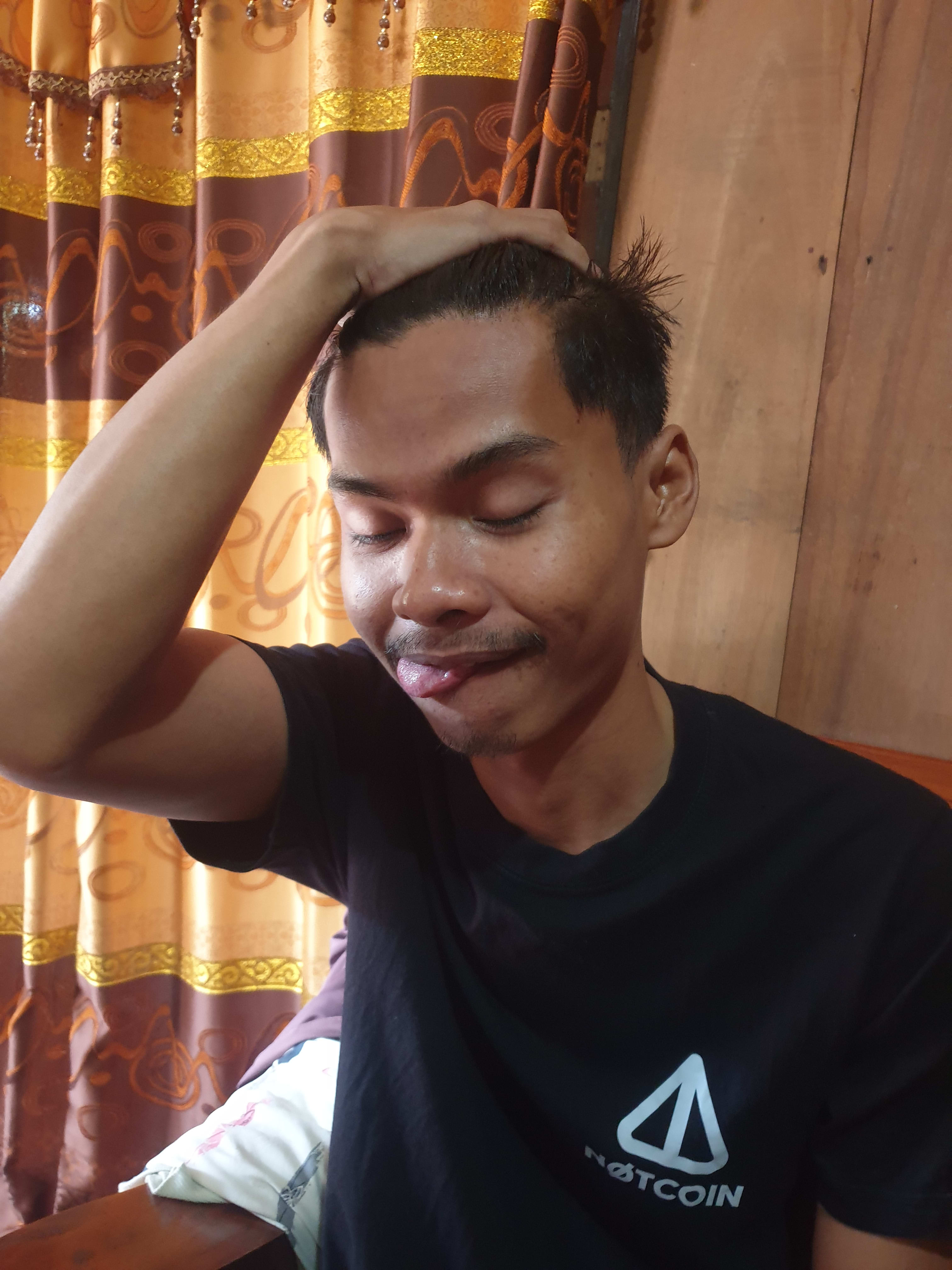 ronggolawe's Farcaster avatar