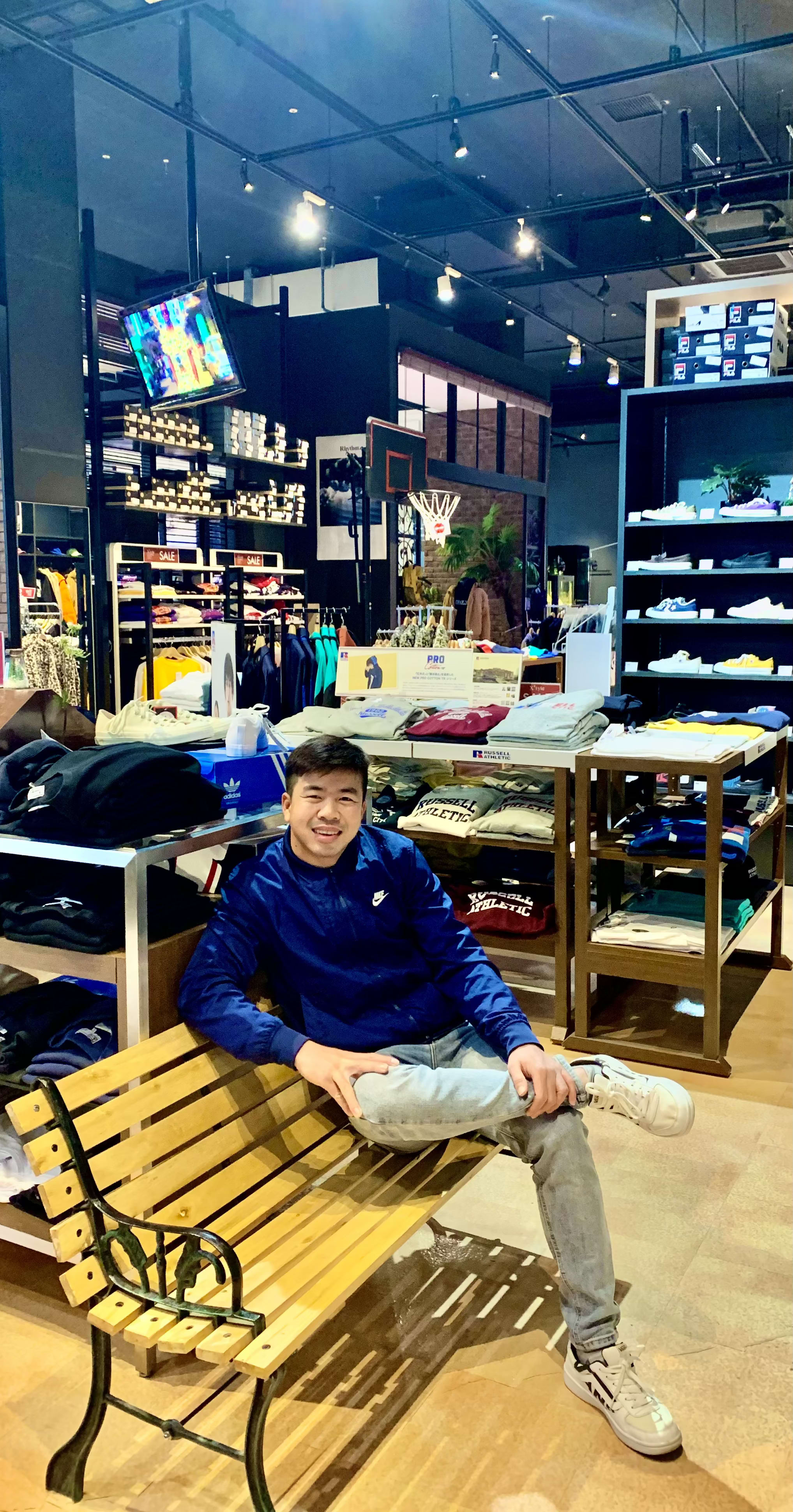 🧨pro's Farcaster avatar