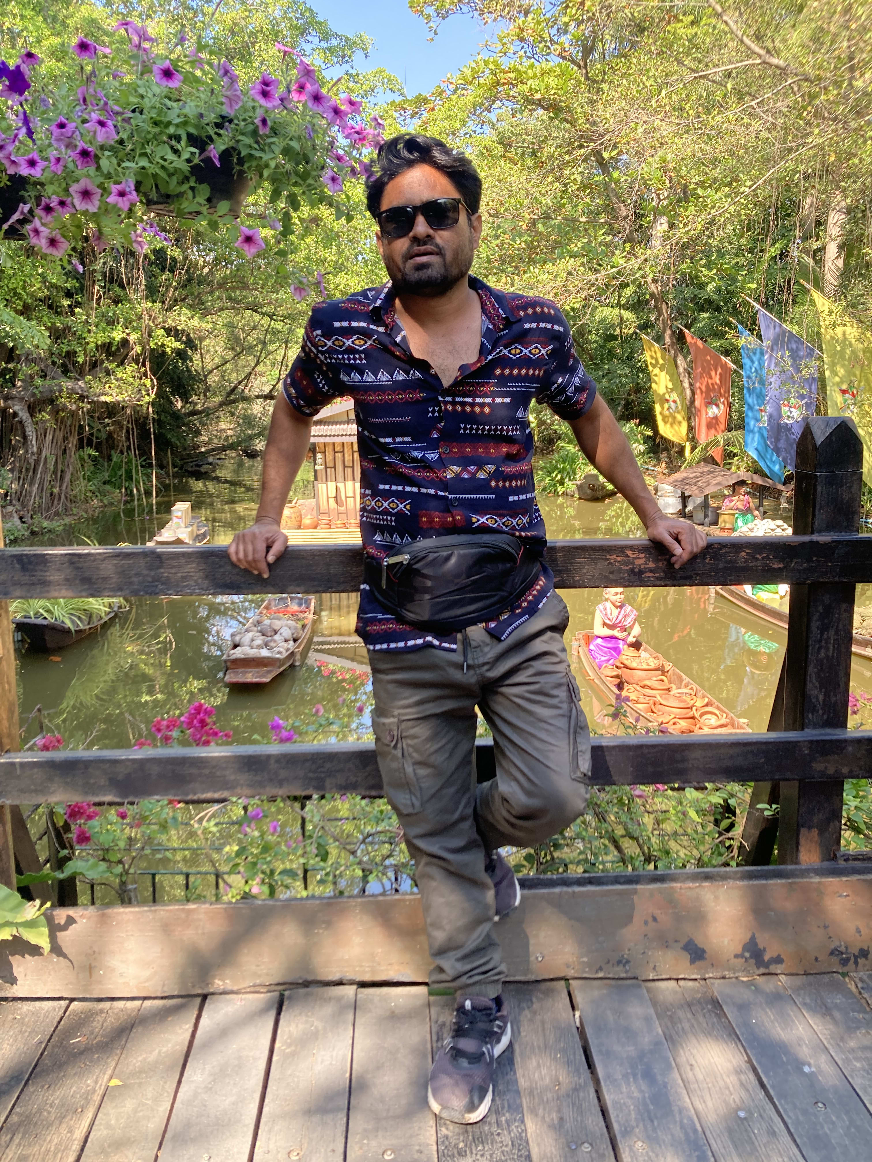 gli.linea.eth Linea Name Service (.linea.eth domains) based on ENS PFP