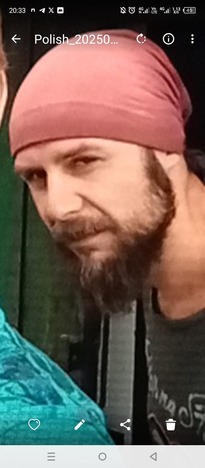 roman1231's Farcaster avatar