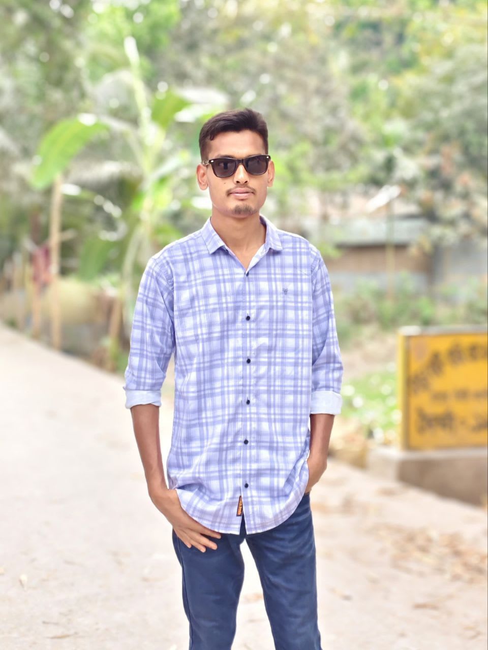 Ripon Khan (rripon1224) Farcaster social identity (Fname handle) PFP