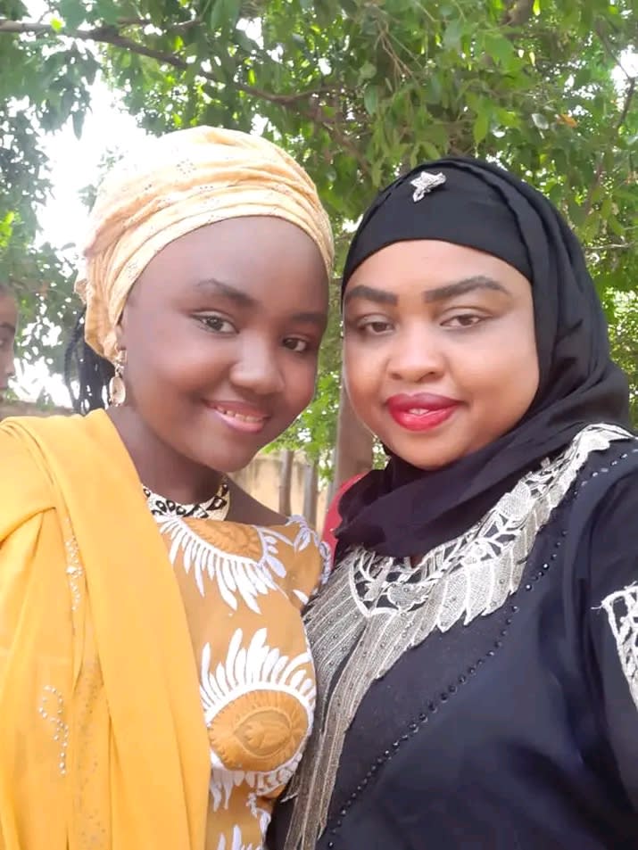 Zainab Bilya's Farcaster avatar