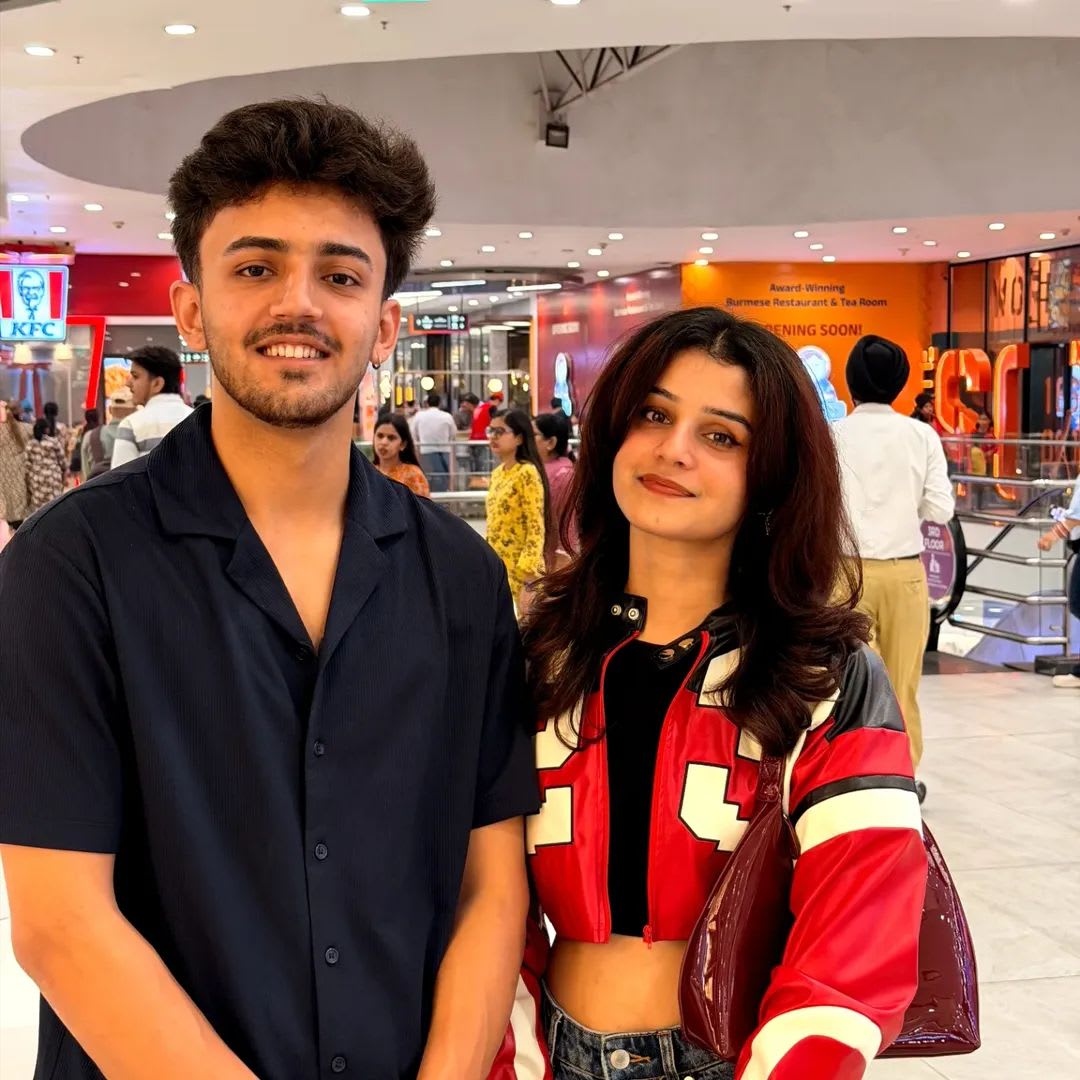 Arushi Kanwar (aeroplane.base.eth) Farcaster social identity (Fname handle) PFP