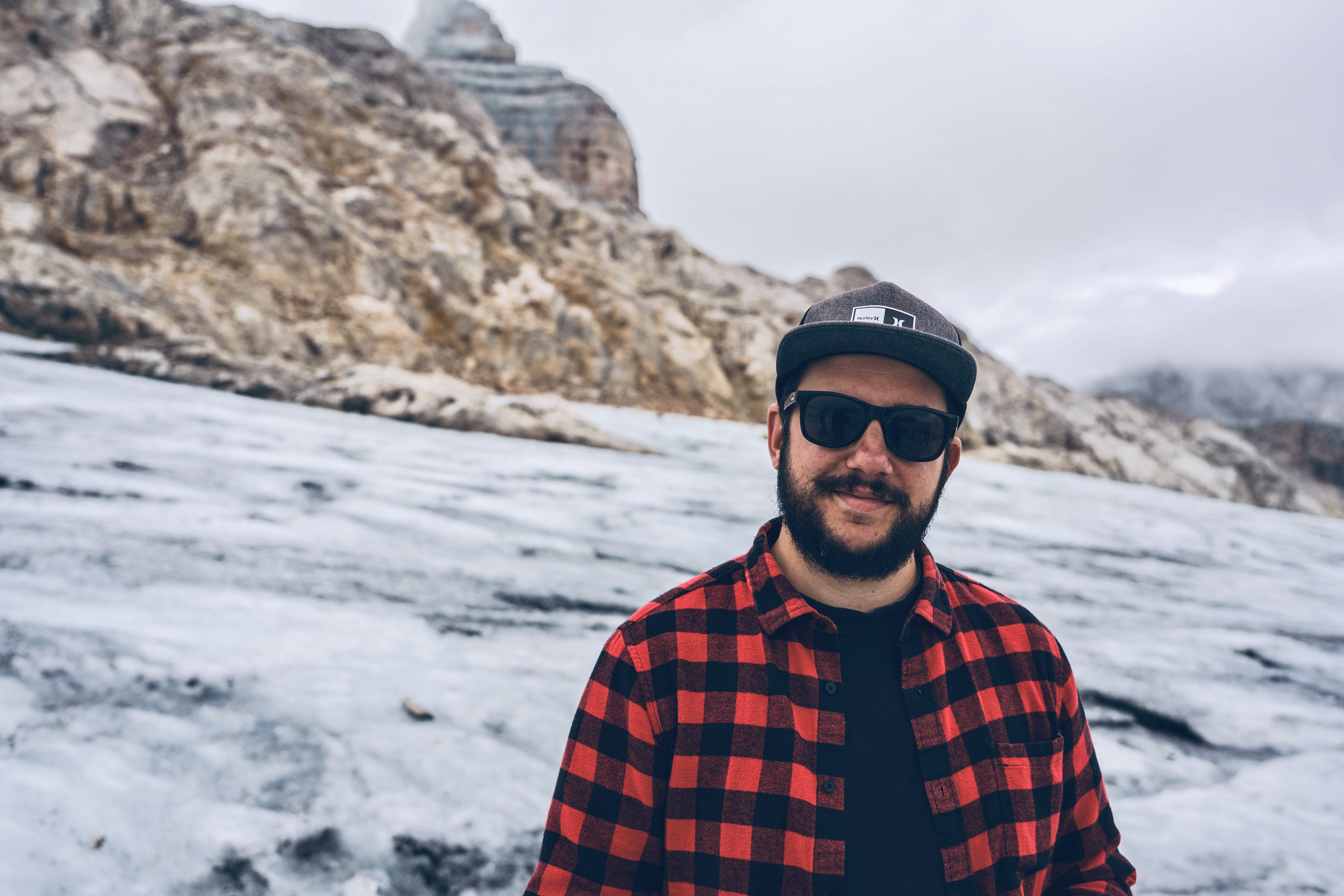 laufass.linea.eth Linea Name Service (.linea.eth domains) based on ENS PFP