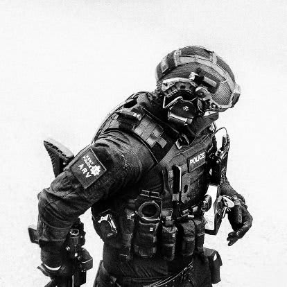 The Game's Farcaster avatar