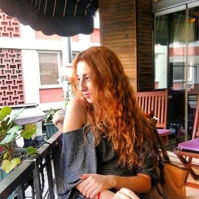 Accordingtobahar's Farcaster avatar