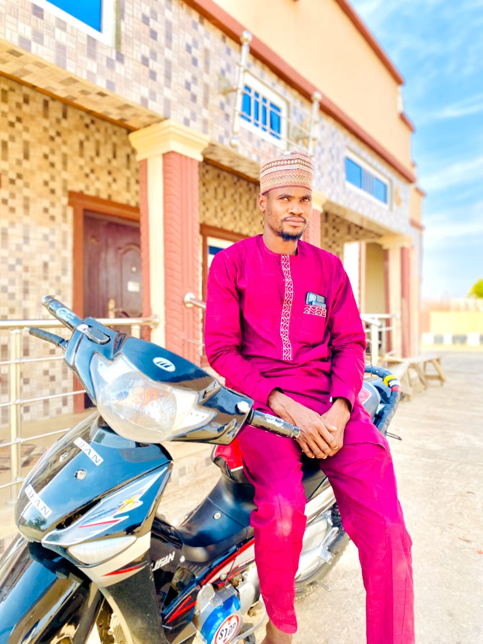 Zuladaini Sale's Farcaster avatar