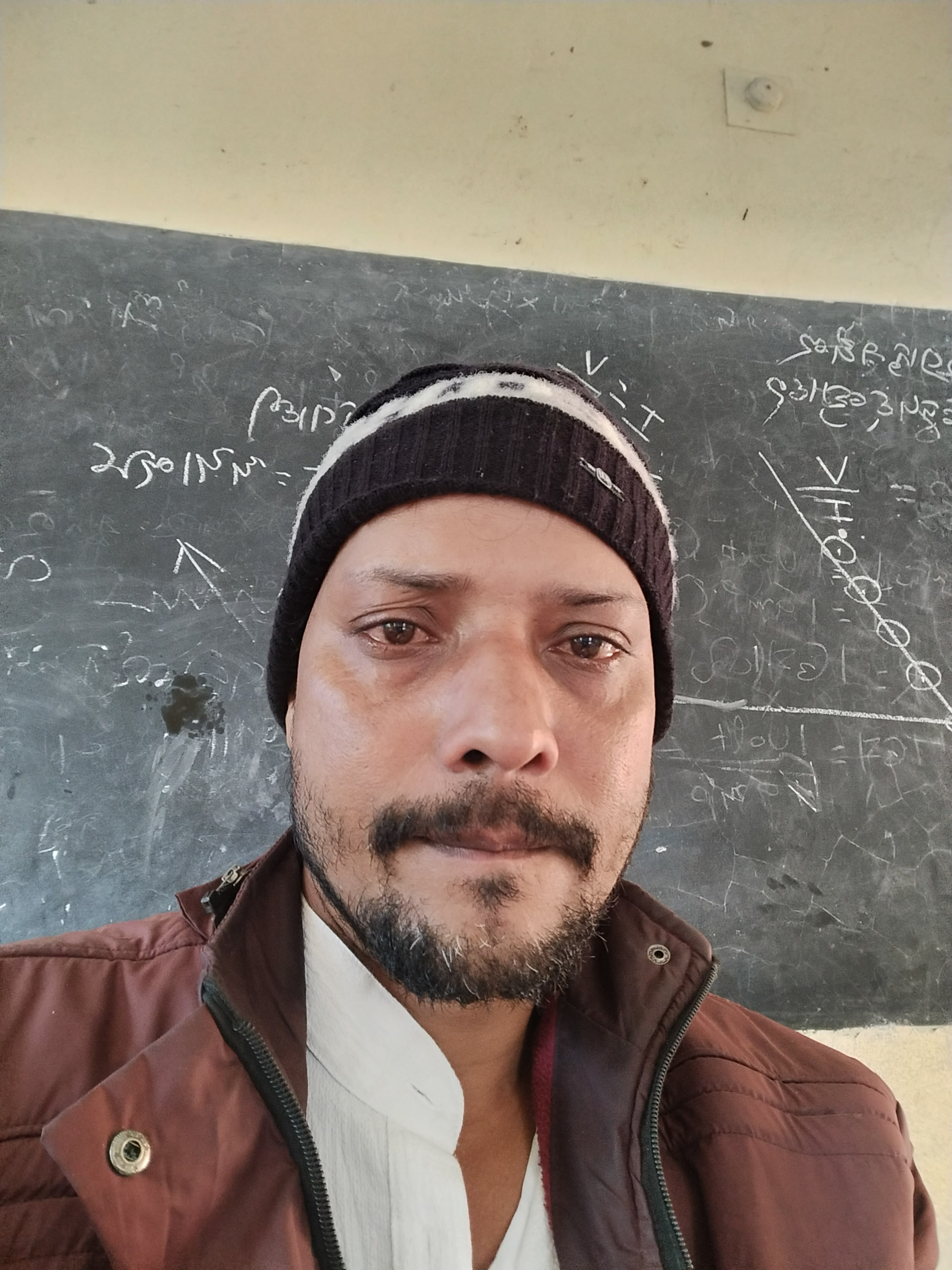 Sanjeev's Farcaster avatar