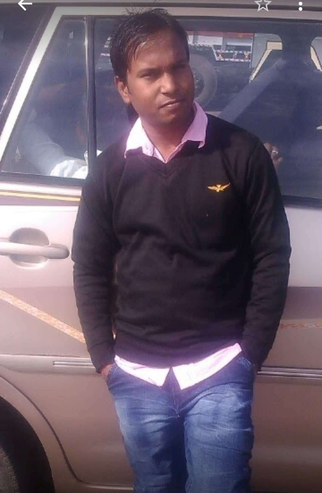 Dinesh Kumar's Farcaster avatar