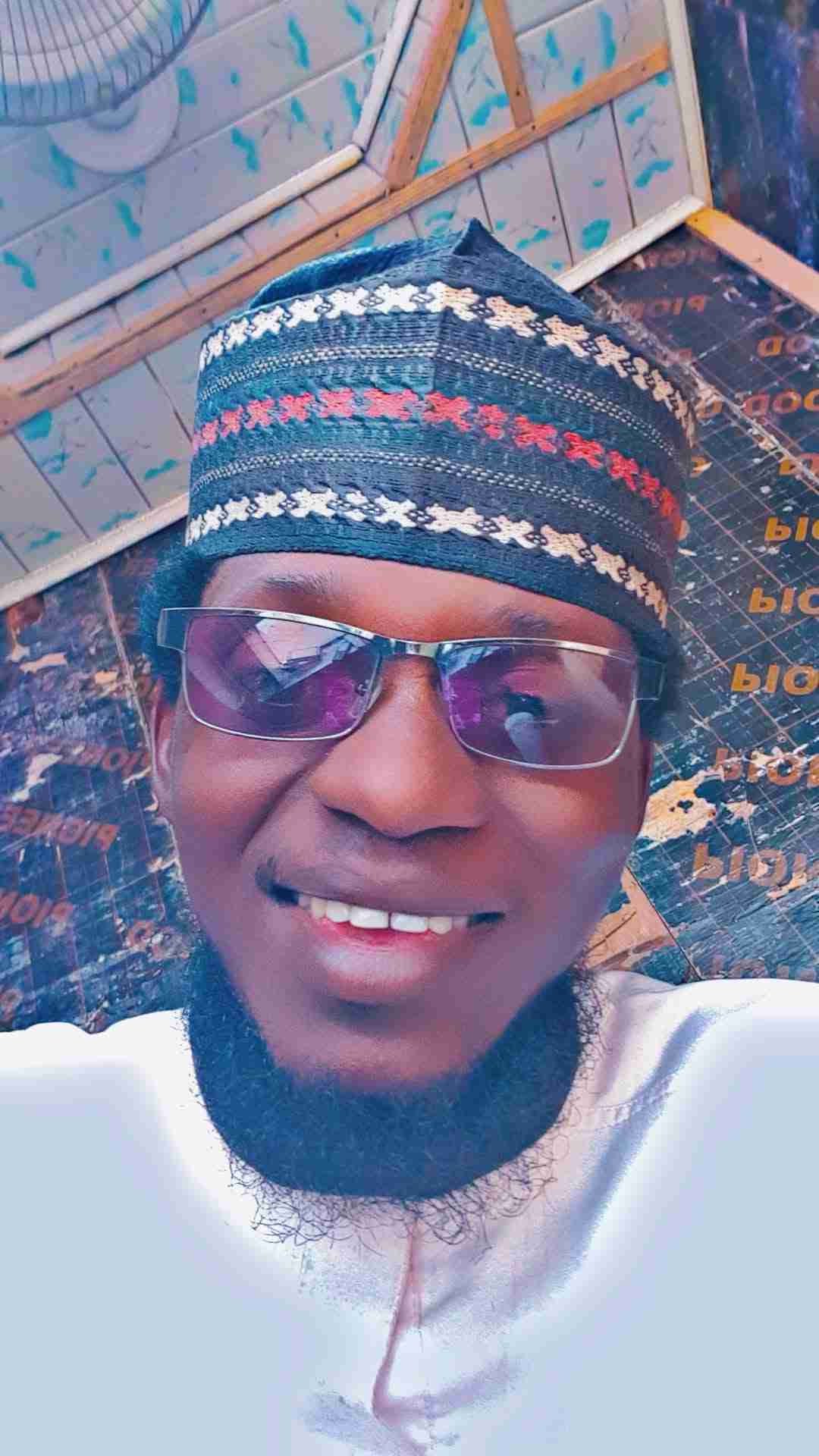 nurasalisu160's Farcaster avatar