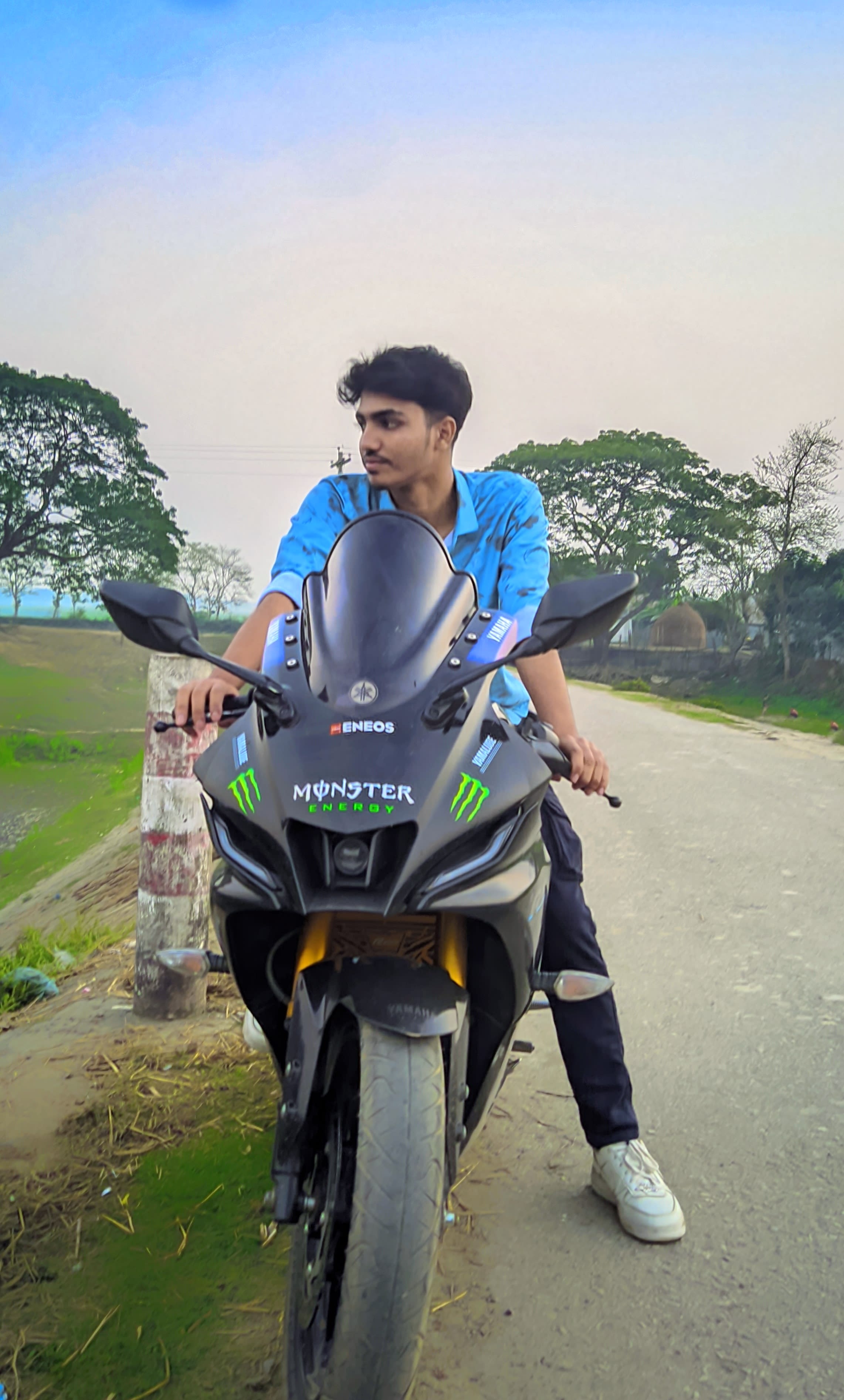 mahim001's Farcaster avatar