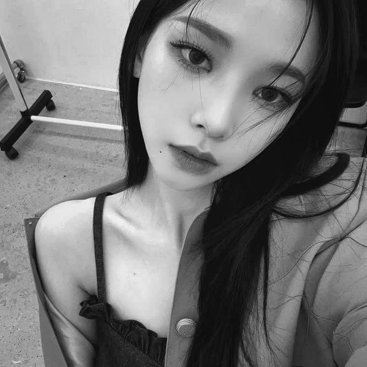 Nicole's Farcaster avatar