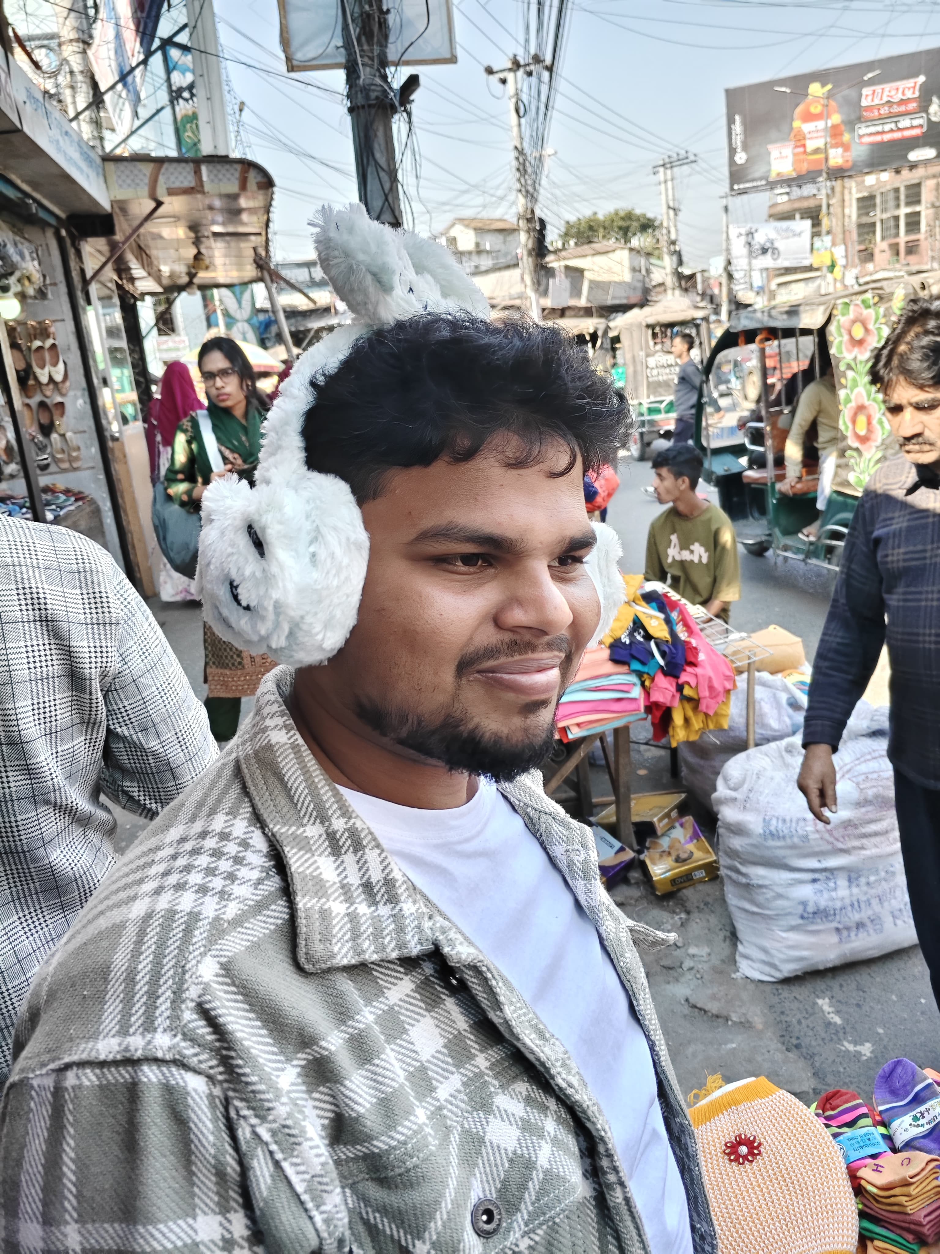 MD NOYON KHAN's Farcaster avatar