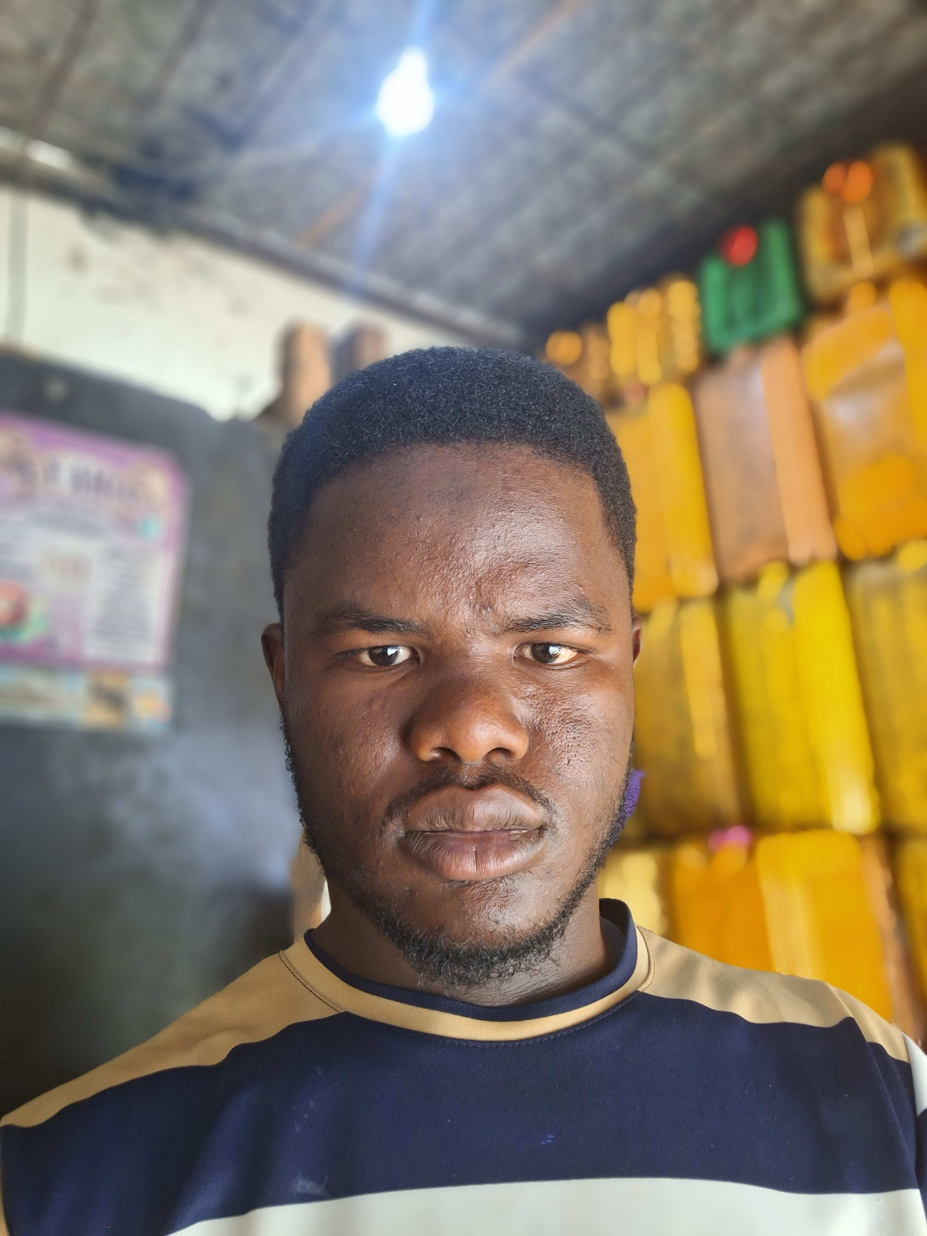 nazbeey23's Farcaster avatar