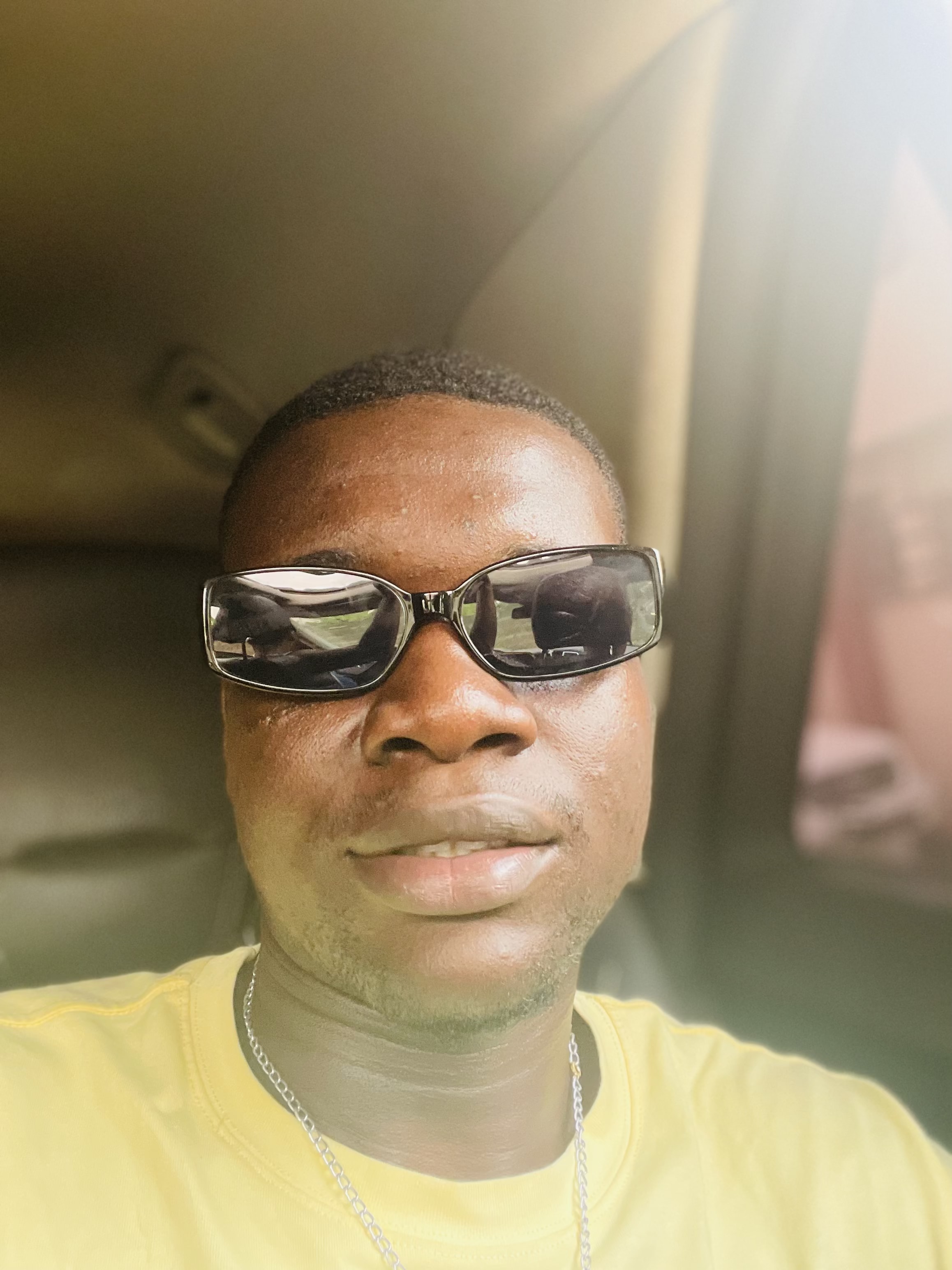 mclatest.base.eth Basenames (.base.eth domains) based on ENS PFP